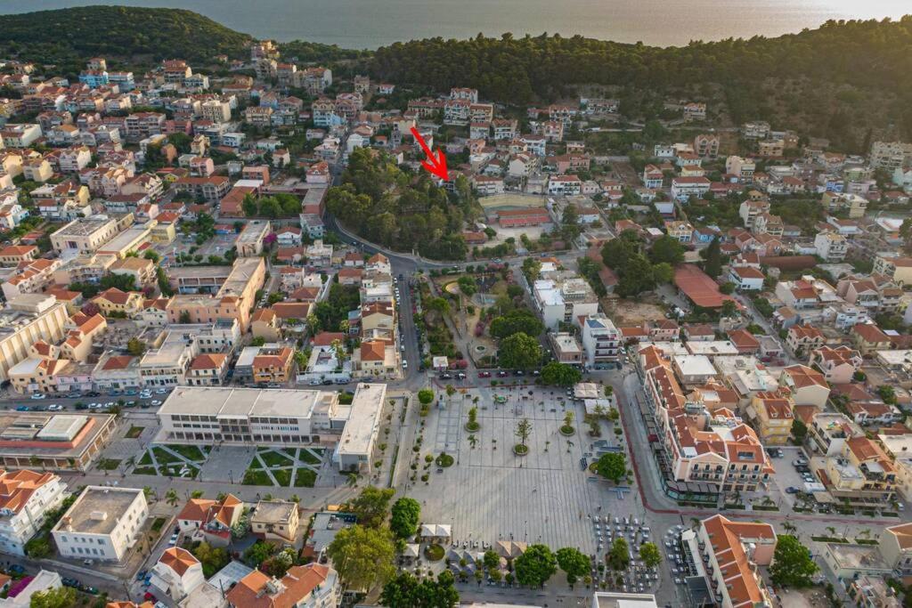 Central & Elegant Suite With Private Garden Αργοστόλι Εξωτερικό φωτογραφία